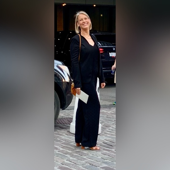 Anthropologie Black Polka Dot Tone-on-Tone Silky Spaghetti Strap Jumpsuit size 6 - Picture 14 of 15